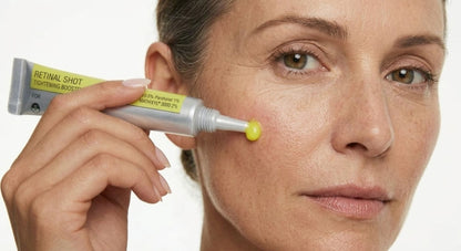 Booster de raffermissement au rétinal pour le visage