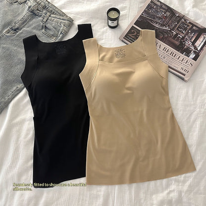 Le débardeur français qui remplace soutien-gorge, camisole et gaine en une seule pièce. (CJ)
